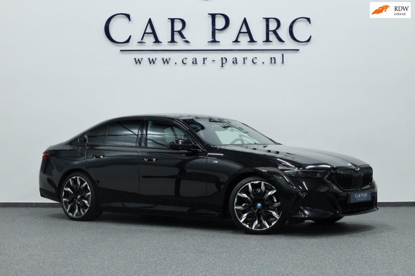 BMW 5 Serie 530e Individual M-Sport BTW/LASER/VIRTUAL/SFEER/PANO/LEER+S.VERWARMING+MEMORY/LMV/360/ACC/ECC/FABRIEKSGARANTIE! BMW 5 Serie 530e Individual M-Sport BTW/LASER/VIRTUAL/SFEER/PANO/LEER+S.VERWARMING+MEMORY/LMV/360/ACC/ECC/FABRIEKSGARANTIE!