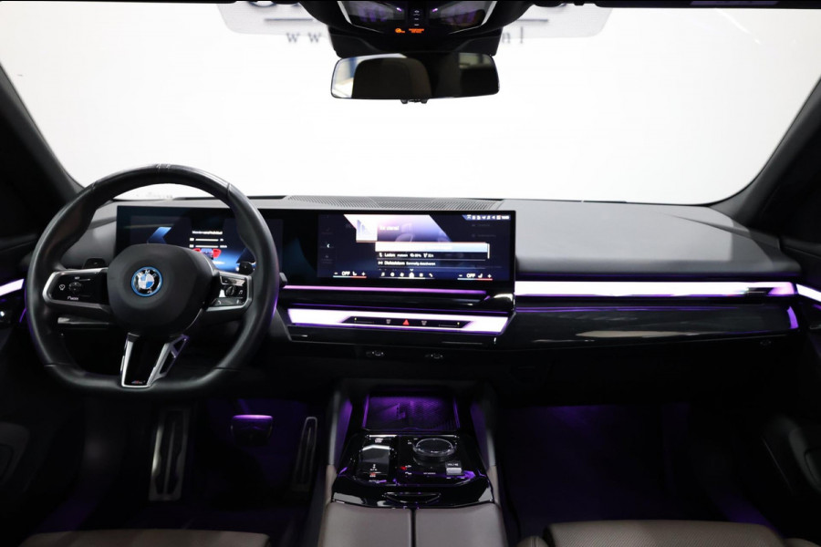 BMW 5 Serie 530e Individual M-Sport BTW/LASER/VIRTUAL/SFEER/PANO/LEER+S.VERWARMING+MEMORY/LMV/360/ACC/ECC/FABRIEKSGARANTIE! BMW 5 Serie 530e Individual M-Sport BTW/LASER/VIRTUAL/SFEER/PANO/LEER+S.VERWARMING+MEMORY/LMV/360/ACC/ECC/FABRIEKSGARANTIE!