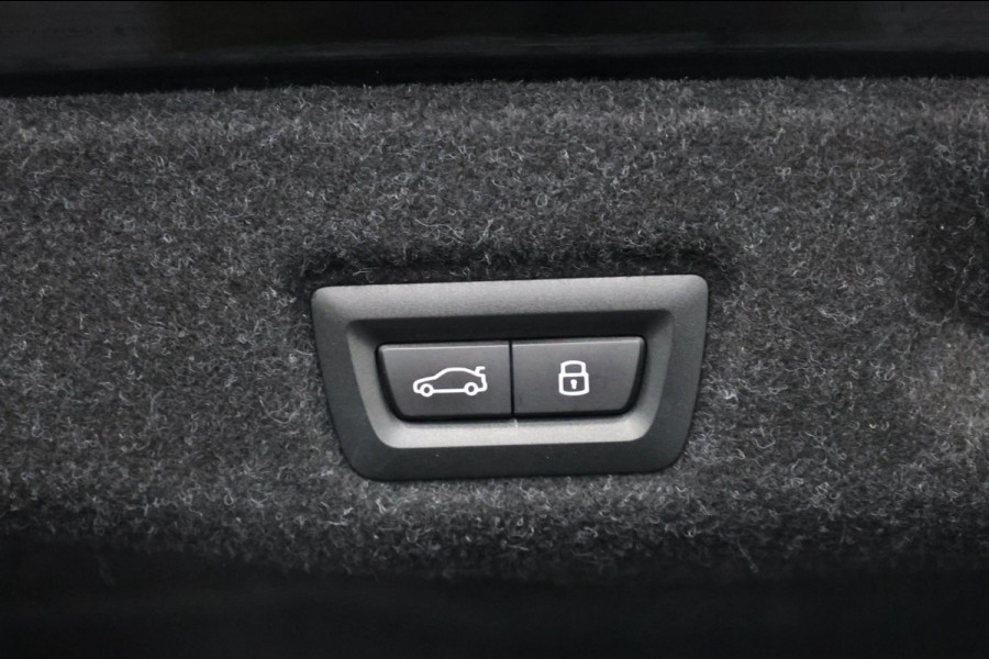 BMW 5 Serie 530e Individual M-Sport BTW/LASER/VIRTUAL/SFEER/PANO/LEER+S.VERWARMING+MEMORY/LMV/360/ACC/ECC/FABRIEKSGARANTIE! BMW 5 Serie 530e Individual M-Sport BTW/LASER/VIRTUAL/SFEER/PANO/LEER+S.VERWARMING+MEMORY/LMV/360/ACC/ECC/FABRIEKSGARANTIE!