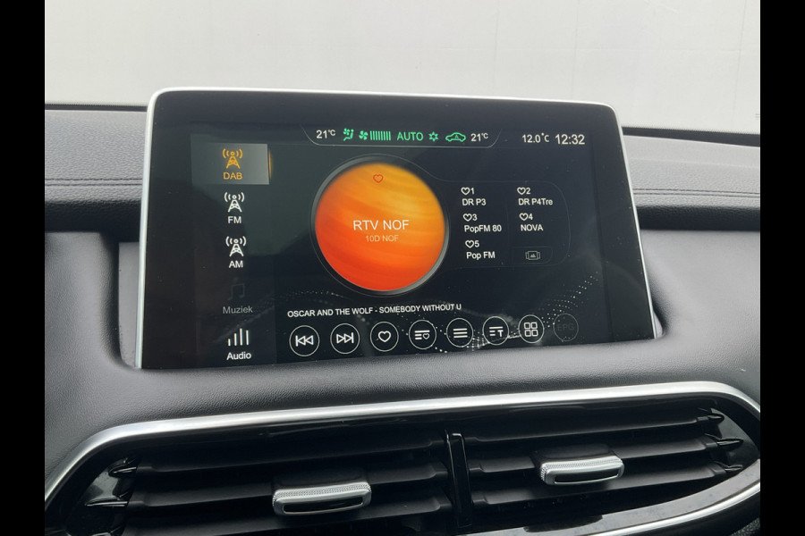 MG EHS 1.5 TGDI Luxury PHEV Pano Leer Memory 360cam Adap.Cruise Keyless Carplay VOL! MG EHS 1.5 TGDI Luxury PHEV Pano Leer Memory 360cam Adap.Cruise Keyless Carplay VOL!