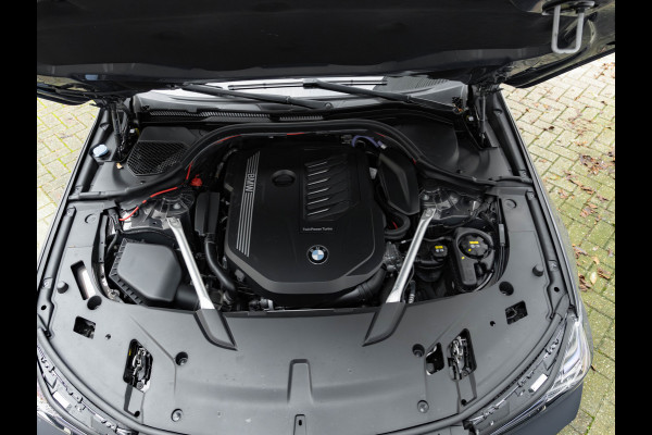 BMW 6 Serie Gran Turismo 640i xDrive M-Sport - Pano - Adaptive Air - Trekhaak - Stoelventilatie