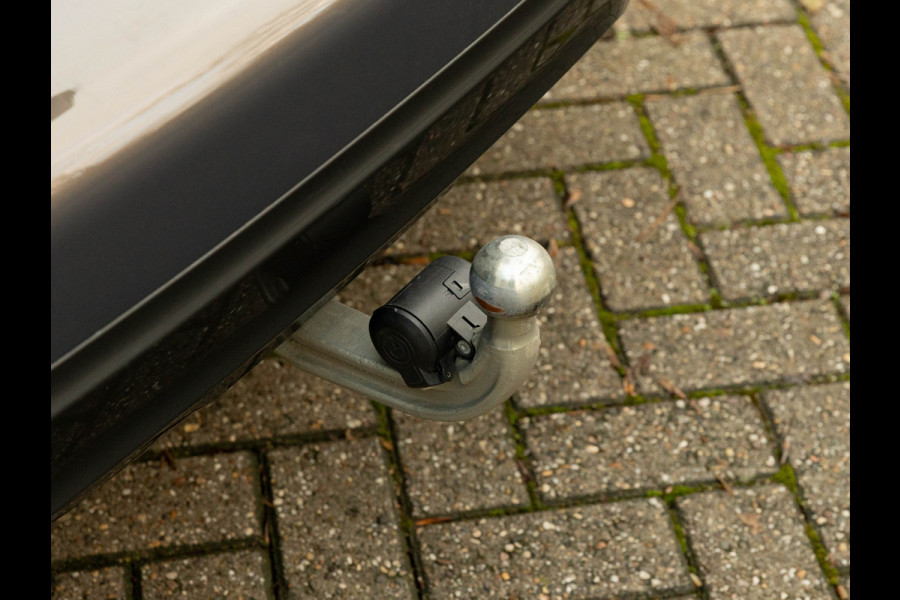 BMW 6 Serie Gran Turismo 640i xDrive M-Sport - Pano - Adaptive Air - Trekhaak - Stoelventilatie