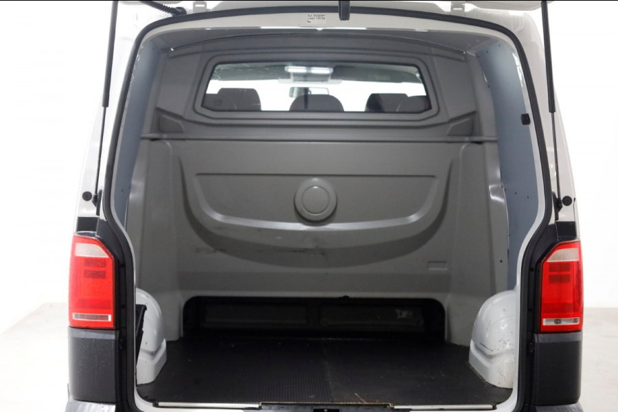 Volkswagen Transporter T6 2.0 TSI Benzine 4Motion 4x4 DSG-Automaat Lang D.C. Achterklep BPM-Vrij 07-2019 Volkswagen Transporter T6 2.0 TSI Benzine 4Motion 4x4 DSG-Automaat Lang D.C. Achterklep BPM-Vrij 07-2019