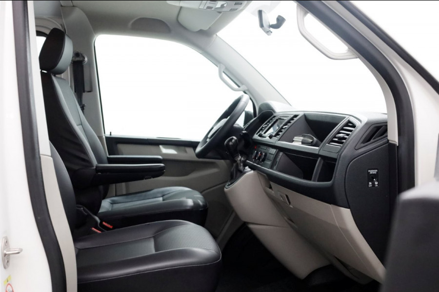 Volkswagen Transporter T6 2.0 TSI Benzine 4Motion 4x4 DSG-Automaat Lang D.C. Achterklep BPM-Vrij 07-2019 Volkswagen Transporter T6 2.0 TSI Benzine 4Motion 4x4 DSG-Automaat Lang D.C. Achterklep BPM-Vrij 07-2019