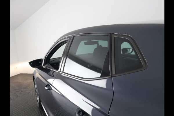 Seat Ibiza 1.0 TSI FR INTENSE 1e EIG.GARANTIE TOT 9-2030** CLIMA.CRUISE.PDC V+A .NAVI.CAMERA Seat Ibiza 1.0 TSI FR INTENSE 1e EIG.GARANTIE TOT 9-2030** CLIMA.CRUISE.PDC V+A .NAVI.CAMERA