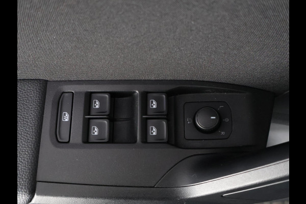 Seat Ibiza 1.0 TSI FR INTENSE 1e EIG.GARANTIE TOT 9-2030** CLIMA.CRUISE.PDC V+A .NAVI.CAMERA Seat Ibiza 1.0 TSI FR INTENSE 1e EIG.GARANTIE TOT 9-2030** CLIMA.CRUISE.PDC V+A .NAVI.CAMERA