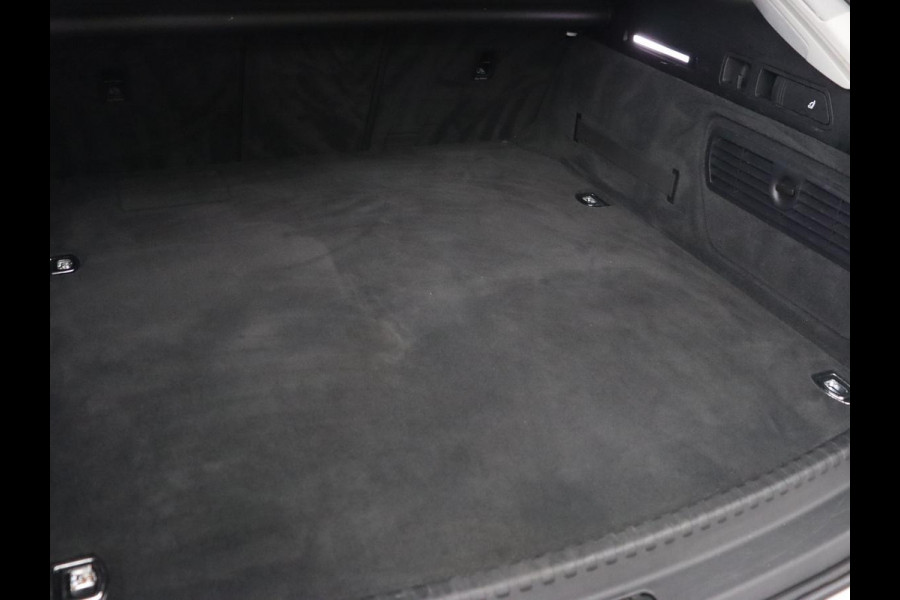 Audi A6 55 TFSI e quattro Competition | Panoramadak | Trekhaak | Leder | Stoelverwarming | Memory | Adaptive cruise | Carplay | Sfeerverlichting | Navigatie | Virtual Cockpit | Matrix LED | PHEV | Plug In