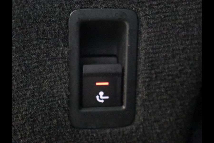 Audi A6 55 TFSI e quattro Competition | Panoramadak | Trekhaak | Leder | Stoelverwarming | Memory | Adaptive cruise | Carplay | Sfeerverlichting | Navigatie | Virtual Cockpit | Matrix LED | PHEV | Plug In