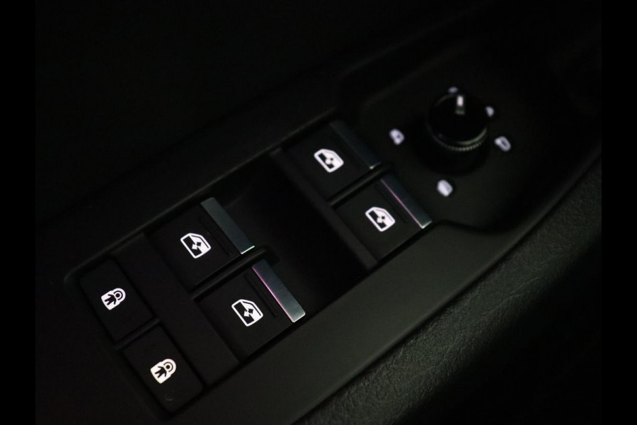 Audi A6 55 TFSI e quattro Competition | Panoramadak | Trekhaak | Leder | Stoelverwarming | Memory | Adaptive cruise | Carplay | Sfeerverlichting | Navigatie | Virtual Cockpit | Matrix LED | PHEV | Plug In