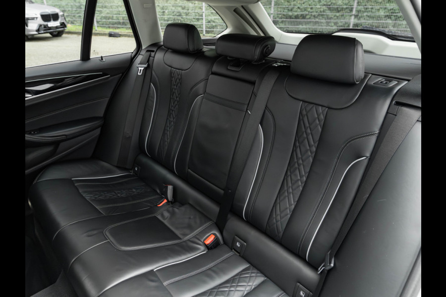 Alpina B5 Bi-Turbo - Touring - Sportbrakes - Standkachel - ACC - Stoelventilatie + Massage Alpina B5 Bi-Turbo - Touring - Sportbrakes - Standkachel - ACC - Stoelventilatie + Massage