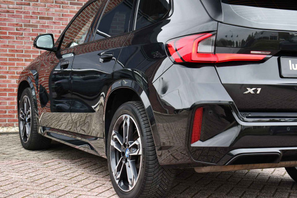 BMW X1 xDrive30e M-Sport Pano ACC 360-cam HUD El-zetel 19inch BMW X1 xDrive30e M-Sport Pano ACC 360-cam HUD El-zetel 19inch