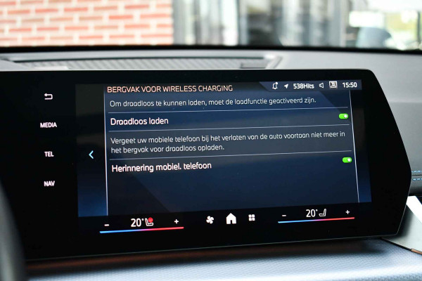 BMW X1 xDrive30e M-Sport Pano ACC 360-cam HUD El-zetel 19inch BMW X1 xDrive30e M-Sport Pano ACC 360-cam HUD El-zetel 19inch