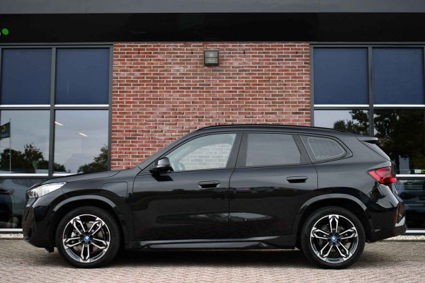 BMW X1 xDrive30e M-Sport Pano ACC 360-cam HUD El-zetel 19inch BMW X1 xDrive30e M-Sport Pano ACC 360-cam HUD El-zetel 19inch
