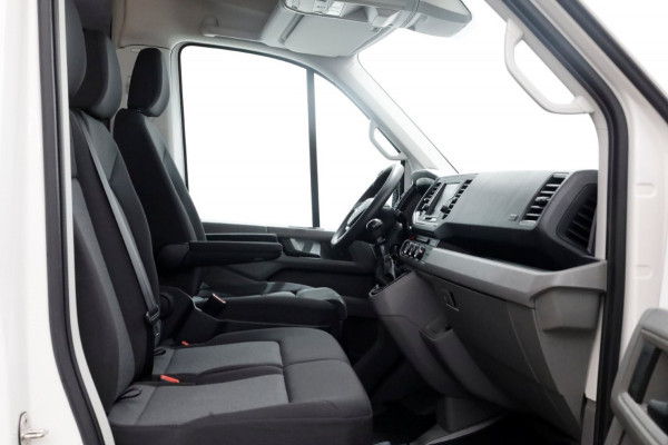 Volkswagen Crafter 35 2.0 TDI 177pk RWD L3H3 (L2H2) D.C. LED/ACC/Navi/Camera Trekhaak 3500kg 08-2019