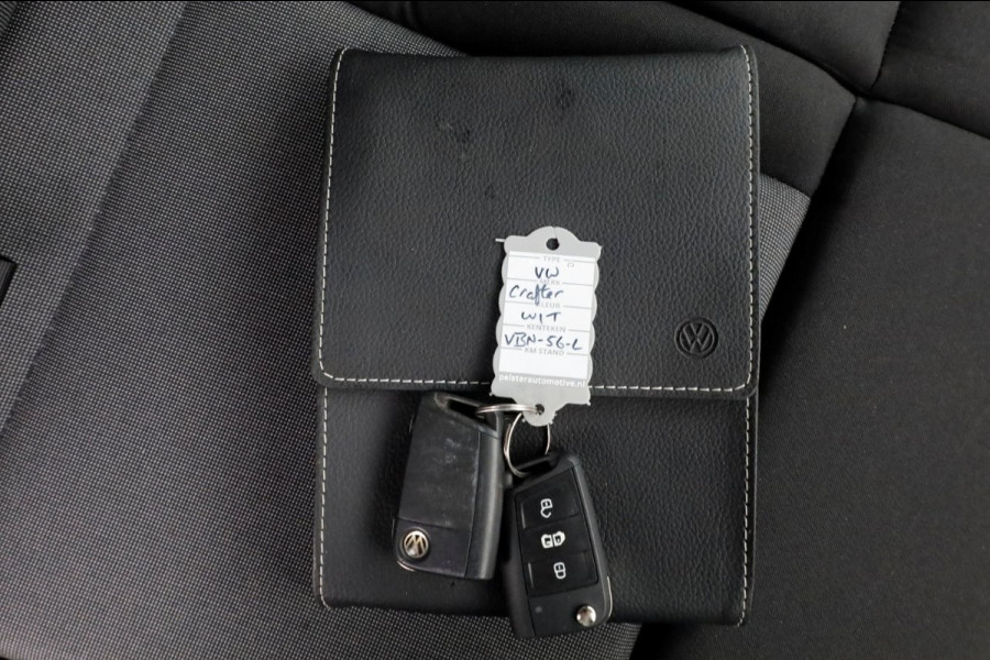 Volkswagen Crafter 35 2.0 TDI 177pk RWD L3H3 (L2H2) D.C. LED/ACC/Navi/Camera Trekhaak 3500kg 08-2019