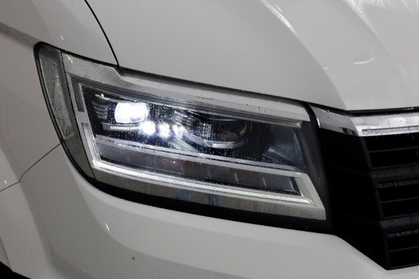 Volkswagen Crafter 35 2.0 TDI 177pk RWD L3H3 (L2H2) D.C. LED/ACC/Navi/Camera Trekhaak 3500kg 08-2019