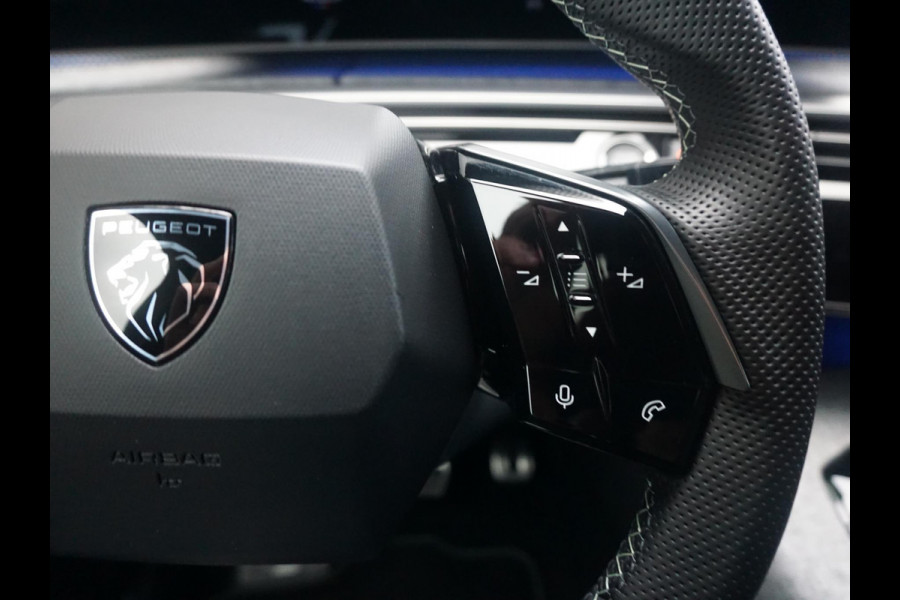 Peugeot E-3008 GT Avantage 210 73 kWh Leder interieur | Focal audio Peugeot E-3008 GT Avantage 210 73 kWh Leder interieur | Focal audio