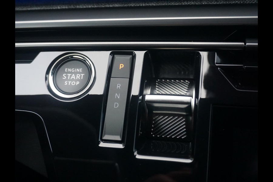 Peugeot E-3008 GT Avantage 210 73 kWh Leder interieur | Focal audio Peugeot E-3008 GT Avantage 210 73 kWh Leder interieur | Focal audio