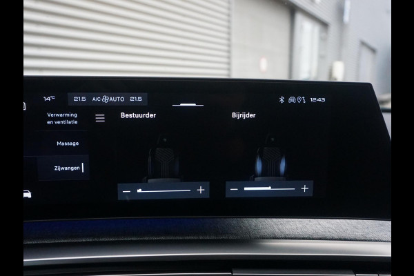 Peugeot E-3008 GT Avantage 210 73 kWh Leder interieur | Focal audio Peugeot E-3008 GT Avantage 210 73 kWh Leder interieur | Focal audio