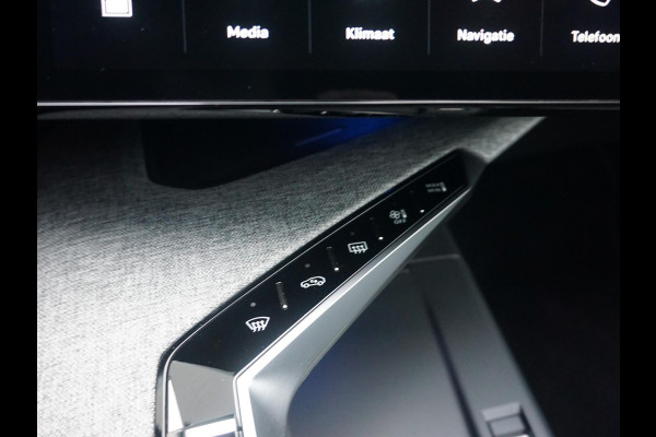 Peugeot E-3008 GT Avantage 210 73 kWh Leder interieur | Focal audio Peugeot E-3008 GT Avantage 210 73 kWh Leder interieur | Focal audio
