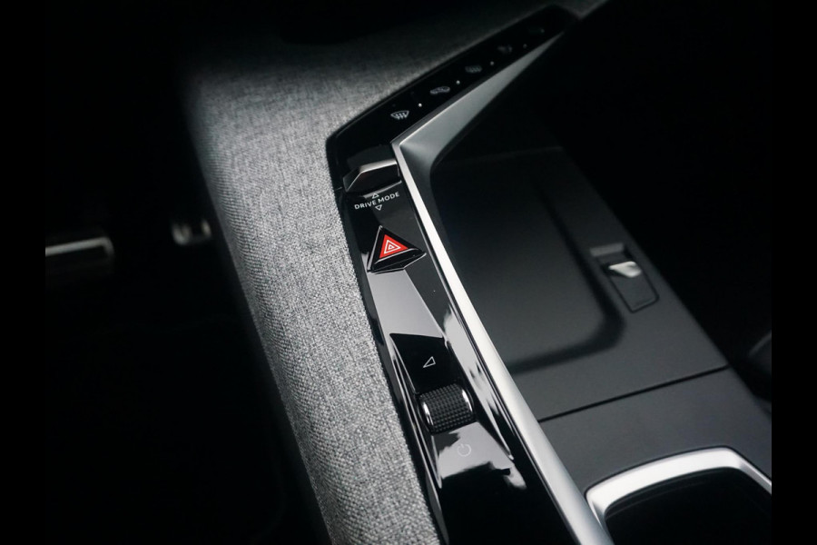 Peugeot E-3008 GT Avantage 210 73 kWh Leder interieur | Focal audio Peugeot E-3008 GT Avantage 210 73 kWh Leder interieur | Focal audio