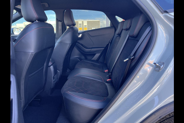 Ford Puma 1.0 EcoBoost Hybrid ST-Line X 125pk | Driver Assistance Pack | Winterpack | Matrix Led Koplampen Ford Puma 1.0 EcoBoost Hybrid ST-Line X 125pk | Driver Assistance Pack | Winterpack | Matrix Led Koplampen