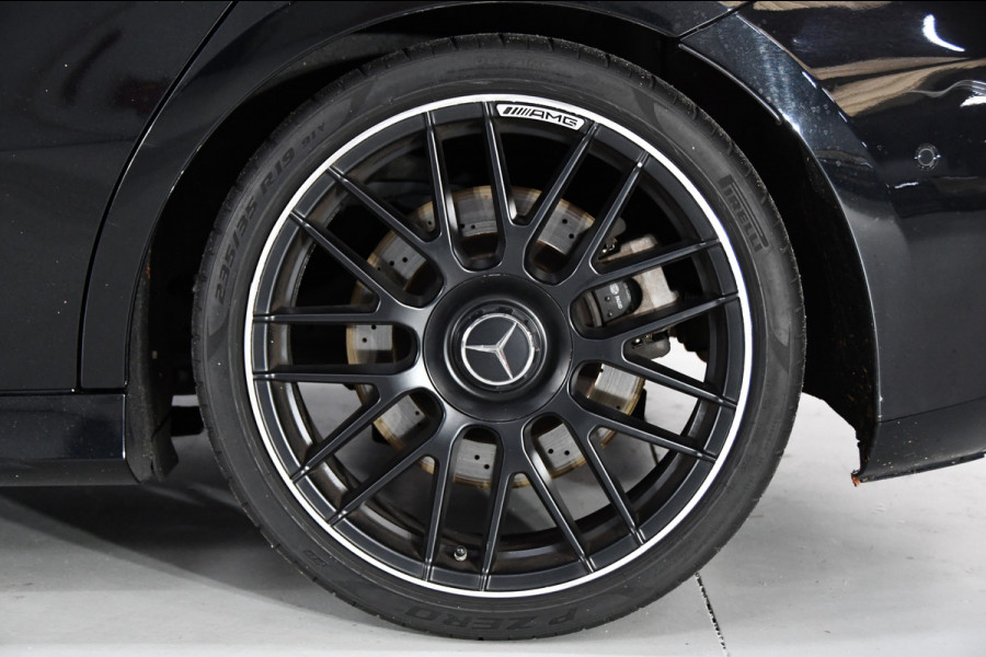 Mercedes-Benz A-Klasse AMG 35 4MATIC Advantage, Pano, Burmester Mercedes-Benz A-Klasse AMG 35 4MATIC Advantage, Pano, Burmester