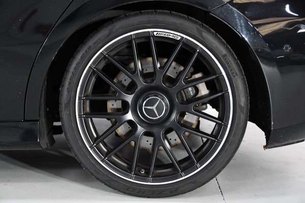 Mercedes-Benz A-Klasse AMG 35 4MATIC Advantage, Pano, Burmester Mercedes-Benz A-Klasse AMG 35 4MATIC Advantage, Pano, Burmester