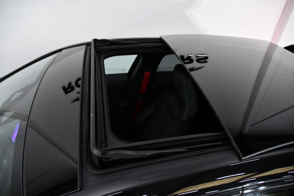 Mercedes-Benz A-Klasse AMG 35 4MATIC Advantage, Pano, Burmester Mercedes-Benz A-Klasse AMG 35 4MATIC Advantage, Pano, Burmester