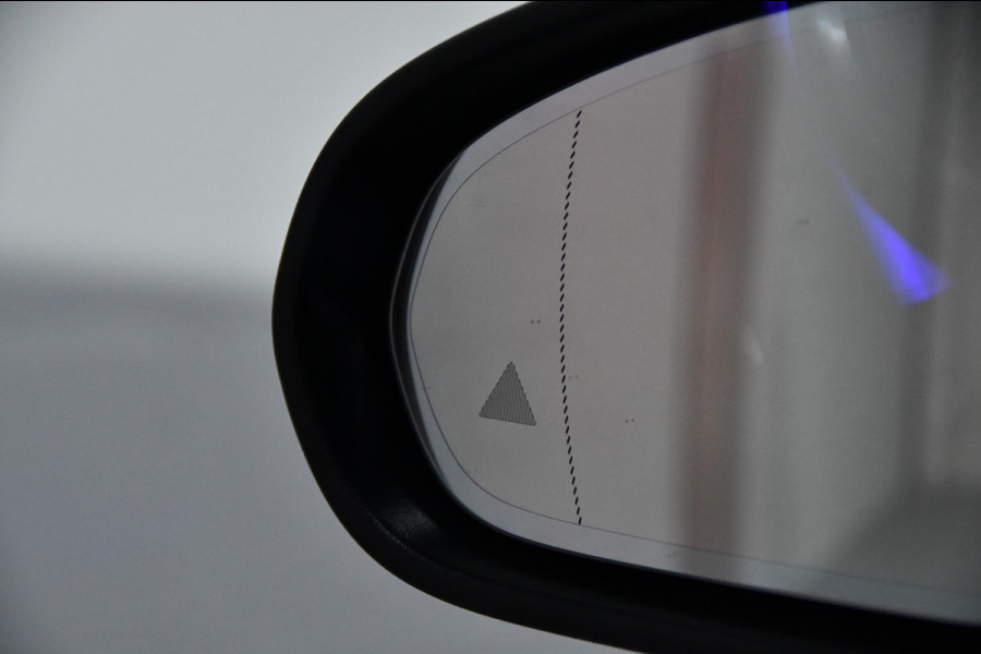 Mercedes-Benz A-Klasse AMG 35 4MATIC Advantage, Pano, Burmester Mercedes-Benz A-Klasse AMG 35 4MATIC Advantage, Pano, Burmester