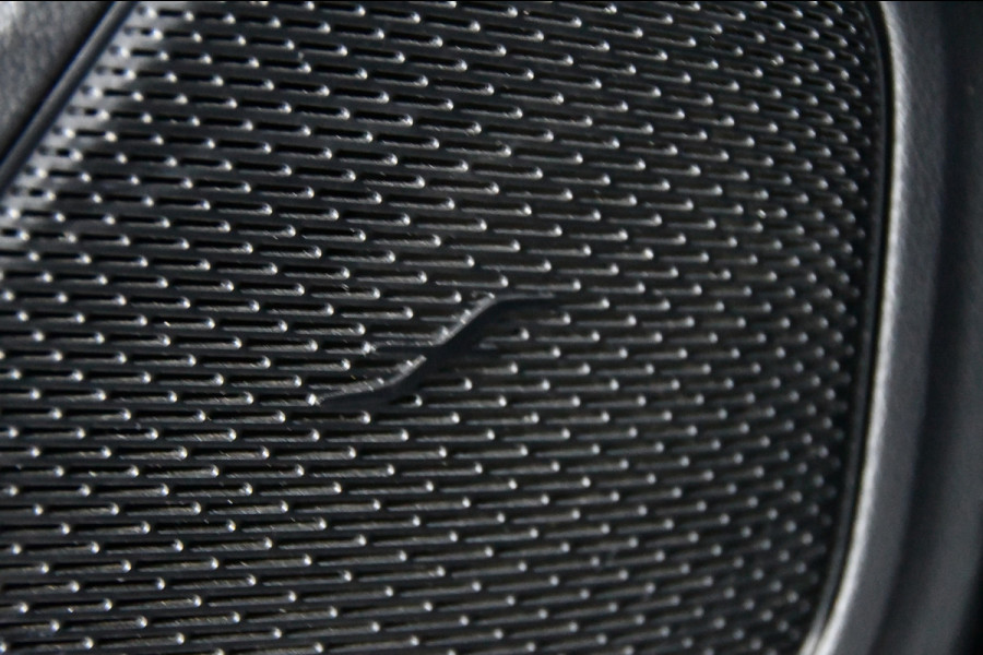 Mercedes-Benz A-Klasse AMG 35 4MATIC Advantage, Pano, Burmester Mercedes-Benz A-Klasse AMG 35 4MATIC Advantage, Pano, Burmester