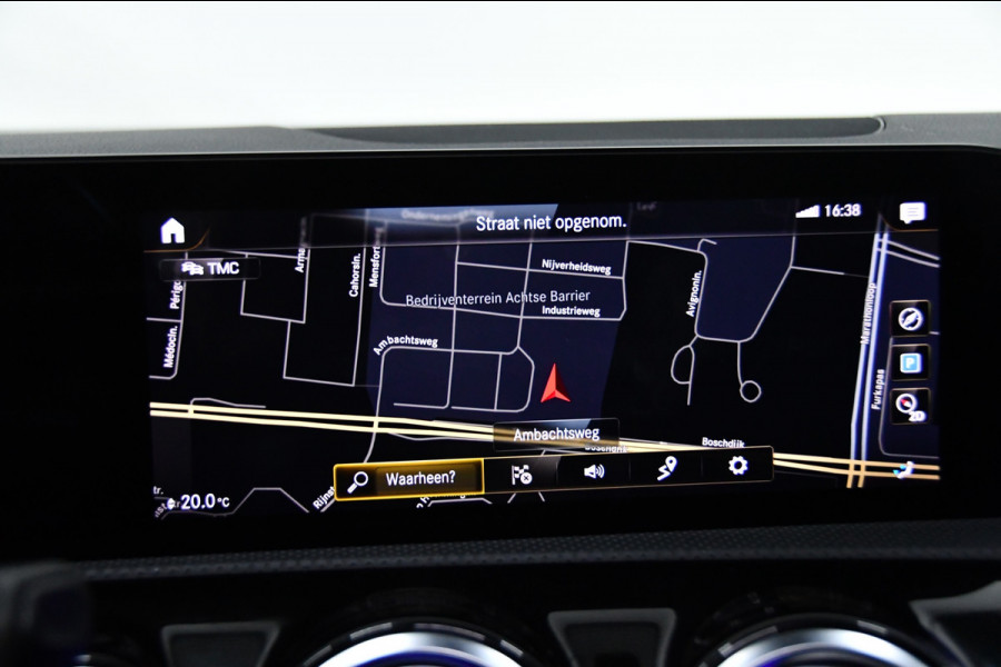 Mercedes-Benz A-Klasse AMG 35 4MATIC Advantage, Pano, Burmester Mercedes-Benz A-Klasse AMG 35 4MATIC Advantage, Pano, Burmester