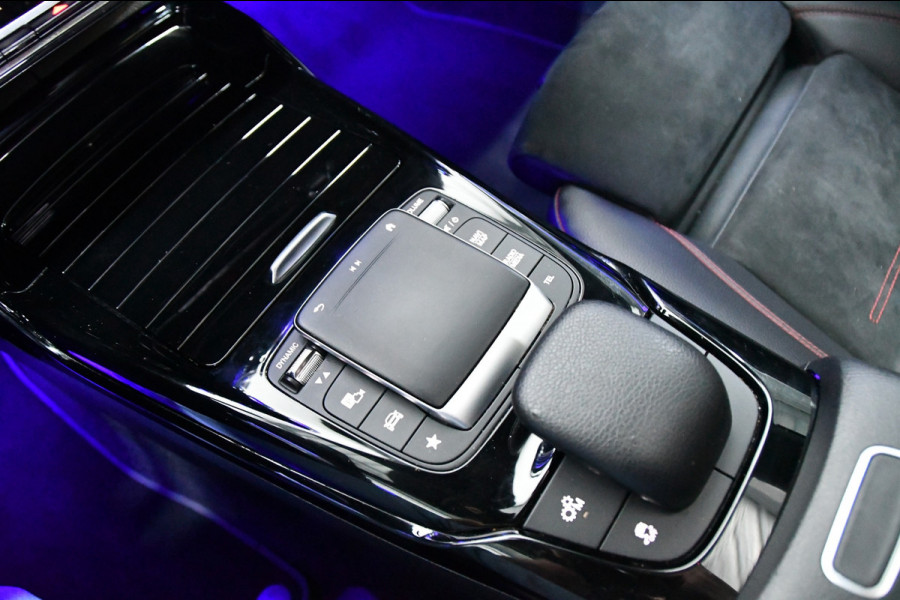 Mercedes-Benz A-Klasse AMG 35 4MATIC Advantage, Pano, Burmester Mercedes-Benz A-Klasse AMG 35 4MATIC Advantage, Pano, Burmester