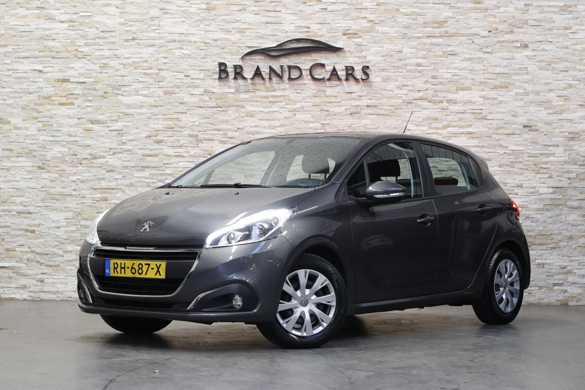 Peugeot 208 1.2 PureTech Blue Lion | PDC | NAP | NL AUTO | Peugeot 208 1.2 PureTech Blue Lion | PDC | NAP | NL AUTO |