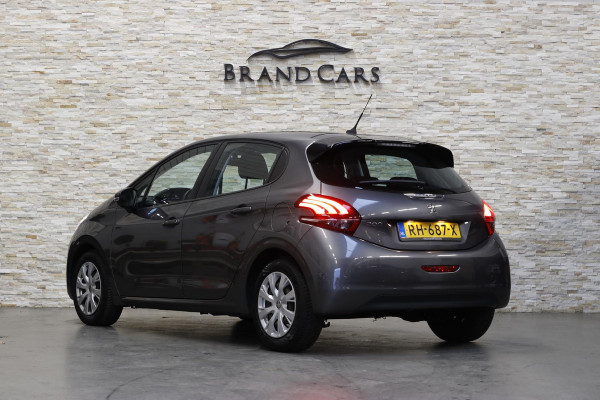 Peugeot 208 1.2 PureTech Blue Lion | PDC | NAP | NL AUTO | Peugeot 208 1.2 PureTech Blue Lion | PDC | NAP | NL AUTO |