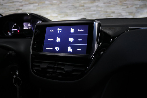 Peugeot 208 1.2 PureTech Blue Lion | PDC | NAP | NL AUTO | Peugeot 208 1.2 PureTech Blue Lion | PDC | NAP | NL AUTO |