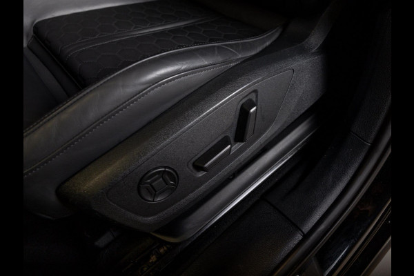 Audi Q3 TFSI RS / 400pk / Panorama dak / Sonos / Kuipstoelen /