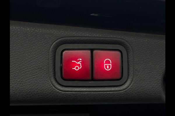 Mercedes-Benz E-Klasse 350 e Bus.Sol. AMG M2019 FULL PANO NAVI CAMERA WIDESCREEN Mercedes-Benz E-Klasse 350 e Bus.Sol. AMG M2019 FULL PANO NAVI CAMERA WIDESCREEN