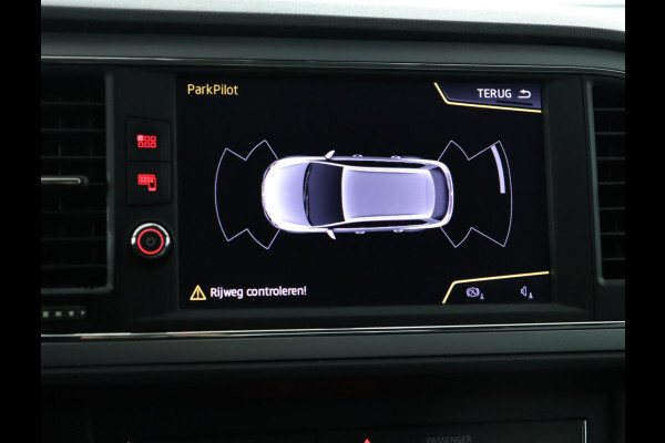 Seat León ST 1.0 EcoTSI Style Business Intense|Keyless|Navigatie|Climate|Cruise Control Seat León ST 1.0 EcoTSI Style Business Intense|Keyless|Navigatie|Climate|Cruise Control