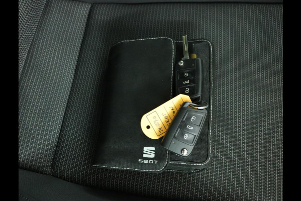 Seat León ST 1.0 EcoTSI Style Business Intense|Keyless|Navigatie|Climate|Cruise Control Seat León ST 1.0 EcoTSI Style Business Intense|Keyless|Navigatie|Climate|Cruise Control