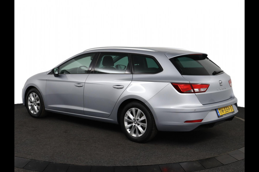 Seat León ST 1.0 EcoTSI Style Business Intense|Keyless|Navigatie|Climate|Cruise Control Seat León ST 1.0 EcoTSI Style Business Intense|Keyless|Navigatie|Climate|Cruise Control
