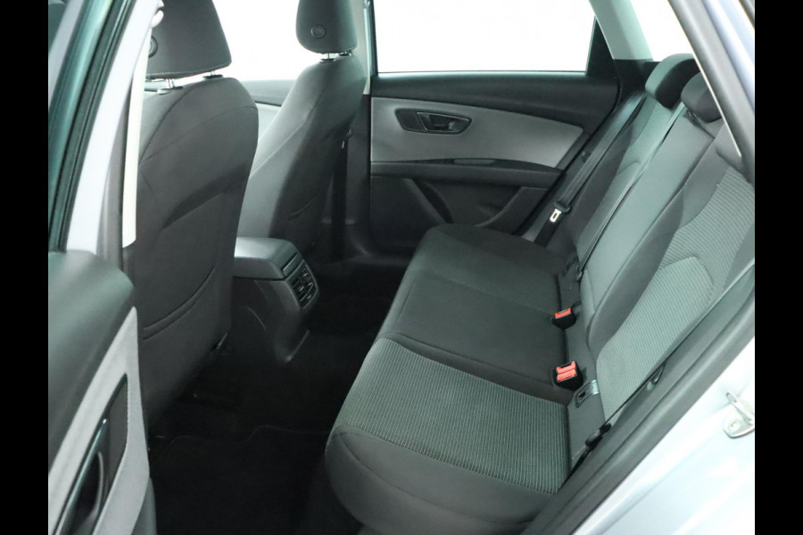 Seat León ST 1.0 EcoTSI Style Business Intense|Keyless|Navigatie|Climate|Cruise Control Seat León ST 1.0 EcoTSI Style Business Intense|Keyless|Navigatie|Climate|Cruise Control