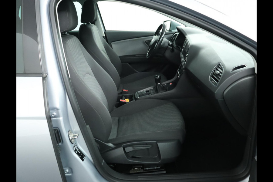 Seat León ST 1.0 EcoTSI Style Business Intense|Keyless|Navigatie|Climate|Cruise Control Seat León ST 1.0 EcoTSI Style Business Intense|Keyless|Navigatie|Climate|Cruise Control