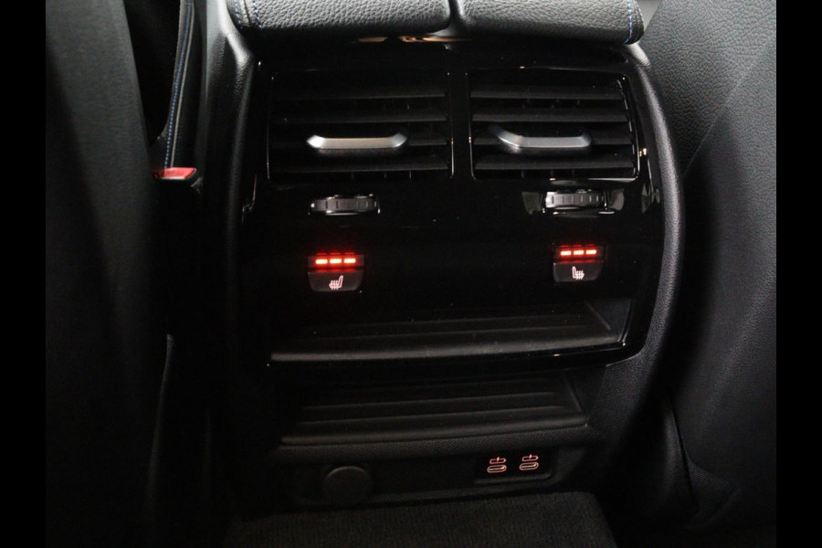 BMW 5 Serie 530e xDrive M Sport | Panoramadak | Harman/Kardon | Stoel & stuurverwarming | Adaptive cruise | Camera | Trekhaak | Carplay | Achterbankverwarming | Live Cockpit | Sportstoelen BMW 5 Serie 530e xDrive M Sport | Panoramadak | Harman/Kardon | Stoel & stuurverwarming | Adaptive cruise | Camera | Trekhaak | Carplay | Achterbankverwarming | Live Cockpit | Sportstoelen