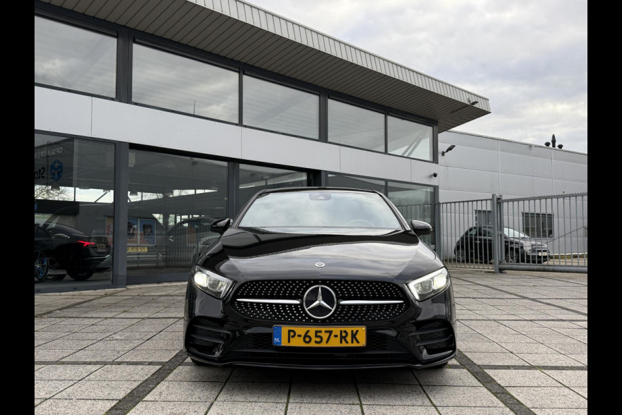 Mercedes-Benz A-Klasse 180 Aut. Business Sol. AMG | Trekhaak | Navi | Camera | Sfeer Verlichting | Mercedes-Benz A-Klasse 180 Aut. Business Sol. AMG | Trekhaak | Navi | Camera | Sfeer Verlichting |