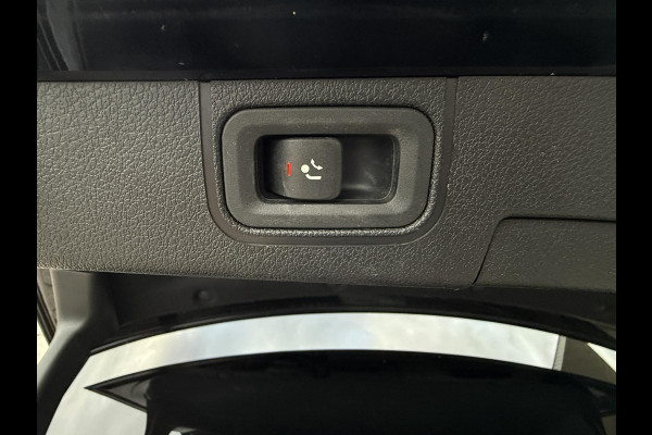 Mercedes-Benz A-Klasse 180 Aut. Business Sol. AMG | Trekhaak | Navi | Camera | Sfeer Verlichting | Mercedes-Benz A-Klasse 180 Aut. Business Sol. AMG | Trekhaak | Navi | Camera | Sfeer Verlichting |