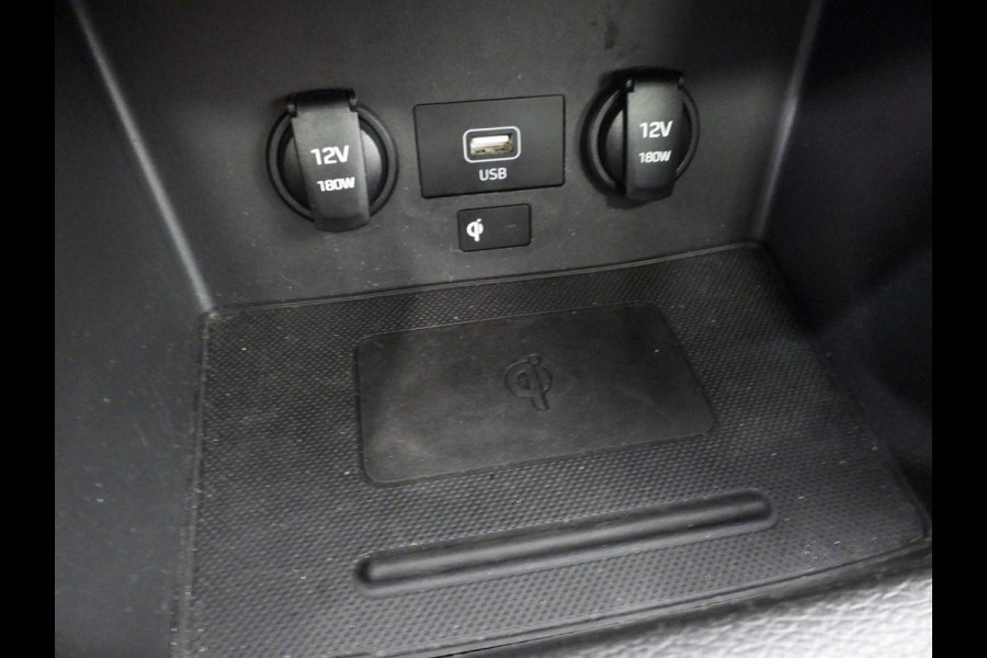 Hyundai i30 1.0 T-GDi MHEV Comfort Smart NAVI/SCHUIFDAK/CAMERA/LED/17"LMV! Hyundai i30 1.0 T-GDi MHEV Comfort Smart NAVI/SCHUIFDAK/CAMERA/LED/17"LMV!