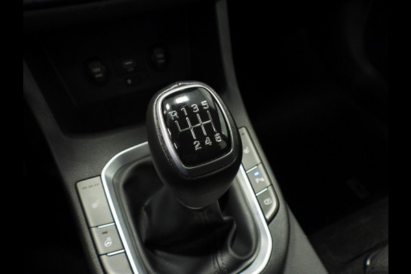 Hyundai i30 1.0 T-GDi MHEV Comfort Smart NAVI/SCHUIFDAK/CAMERA/LED/17"LMV! Hyundai i30 1.0 T-GDi MHEV Comfort Smart NAVI/SCHUIFDAK/CAMERA/LED/17"LMV!