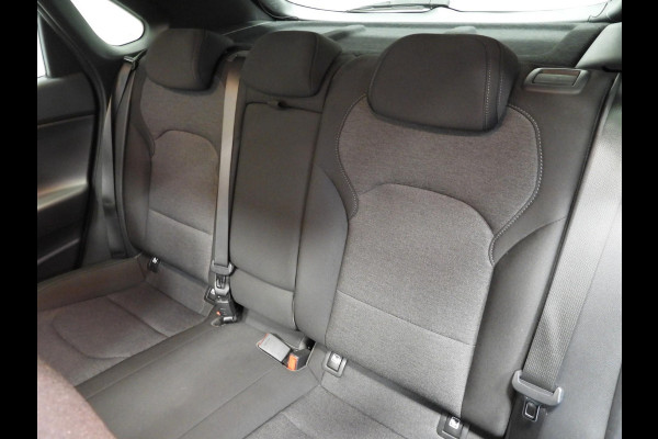 Hyundai i30 1.0 T-GDi MHEV Comfort Smart NAVI/SCHUIFDAK/CAMERA/LED/17"LMV! Hyundai i30 1.0 T-GDi MHEV Comfort Smart NAVI/SCHUIFDAK/CAMERA/LED/17"LMV!