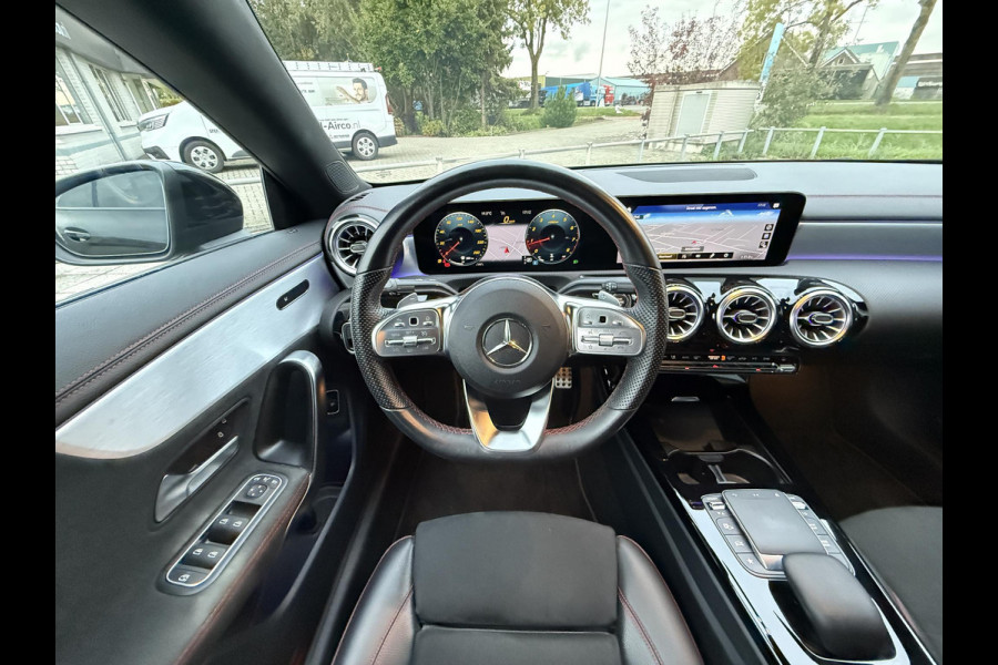 Mercedes-Benz CLA-Klasse 180 Aut. Business Sol. AMG | Navi | Camera | Sport Stoelen | Mercedes-Benz CLA-Klasse 180 Aut. Business Sol. AMG | Navi | Camera | Sport Stoelen |